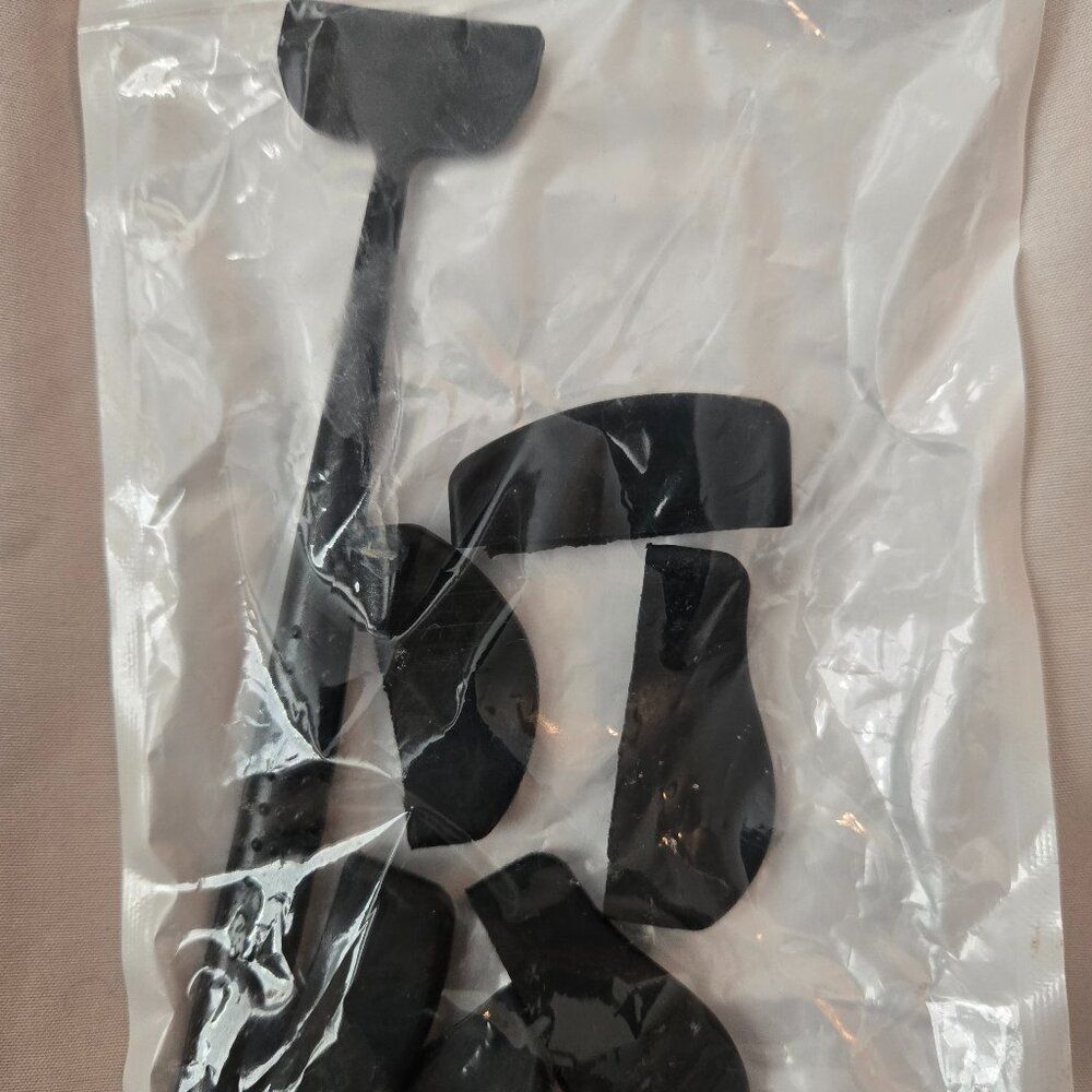Eyeshadow interchangeable guide tool, new never used